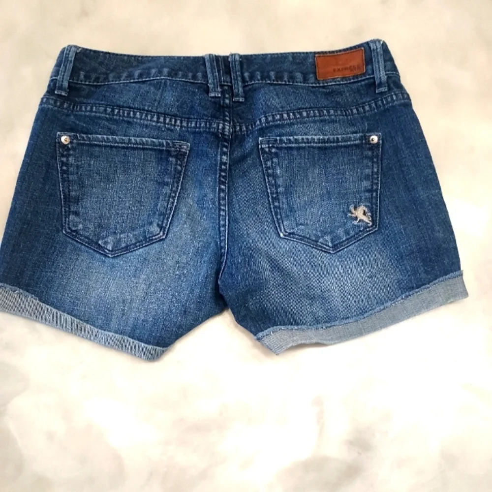 Express Blue Denim Cuffed Shorts. Size 0